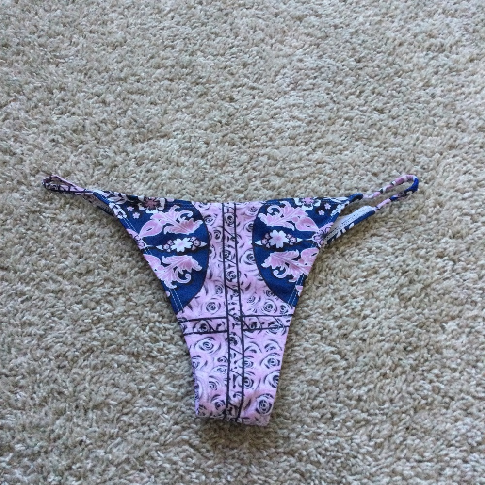 🔥🔥HOST PIC🔥🔥 Floral Bikini - Picture 7 of 16
